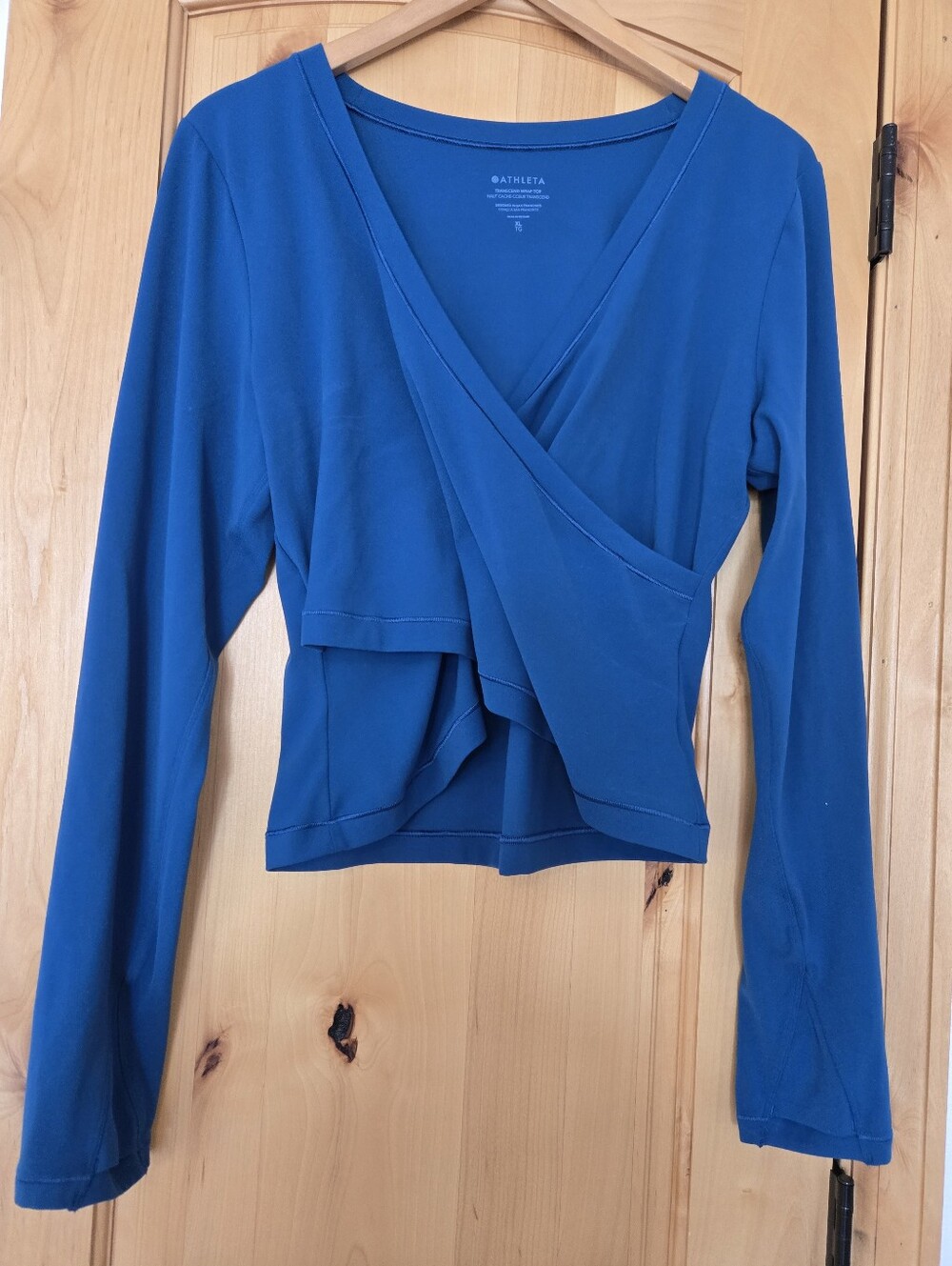 Athleta Blue Wrap Style Top XL